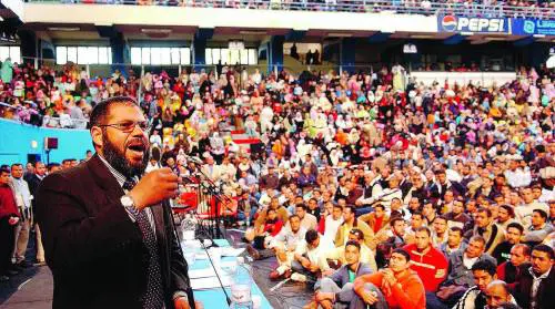 «Finanziare la jihad è un dovere» Pasqua d’odio per 4mila islamici