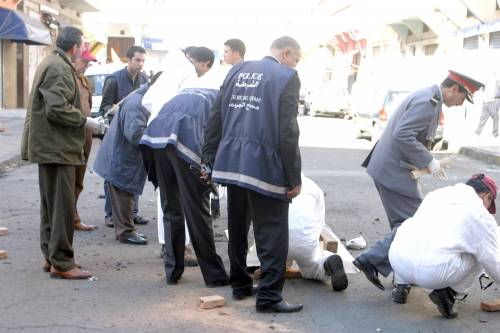 Marocco, caccia a dieci attentatori suicidi a Casablanca