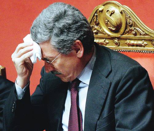 D’Alema alla Camera: era giusto trattare nessuna autocritica