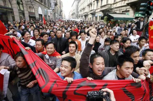 Milano, trovati i capi rivolta cinesi 
Ma in tribunale ci va il Comune