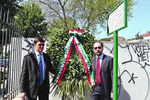 Cerimonia di An per i fratelli Mattei E Veltroni inaugura l’associazione