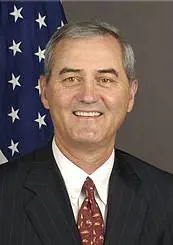 Spogli rilancia: "Difficile investire in Italia". La Farnesina: ingeneroso