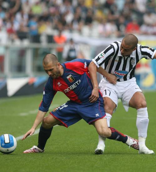Genoa sconfitto dalla Juve Ora c’è la corsa col Napoli