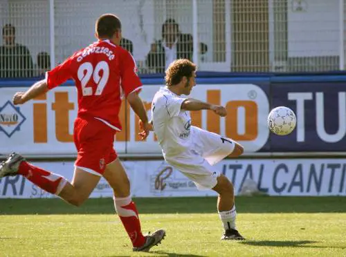 Silenzio della squadra Rissa in tribuna stampa