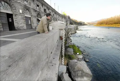 Acqua, contro gli sperperi 
in arrivo tariffe più salate