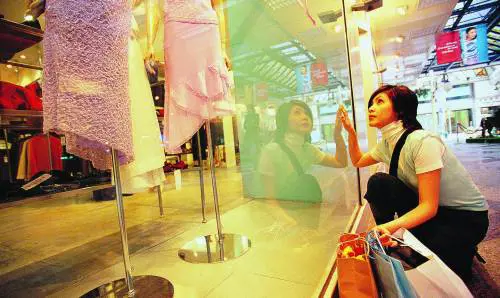 SHOPPING IN CINA È la rivoluzione rosa