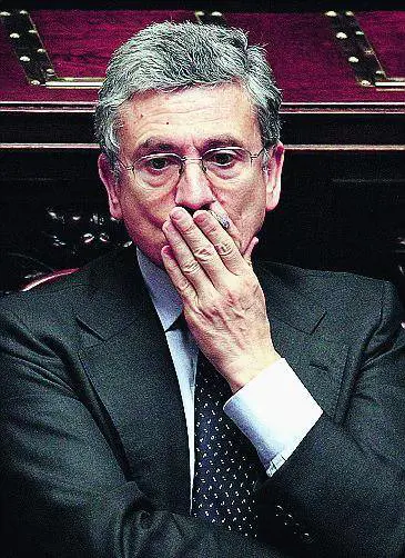 E per DAlema è sempre colpa degli Stati Uniti