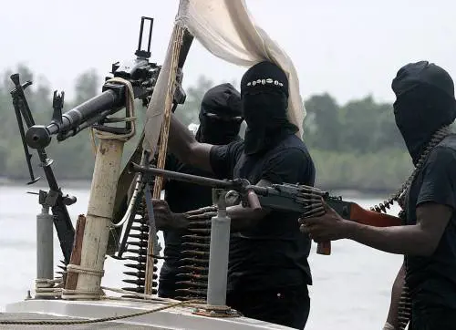 Nigeria, rapiti quattro tecnici italiani 
Il Mend: liberi il 30 maggio