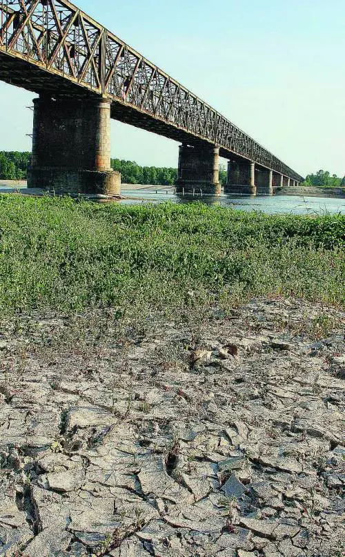 Governo, l’emergenza acqua ha fatto splash
