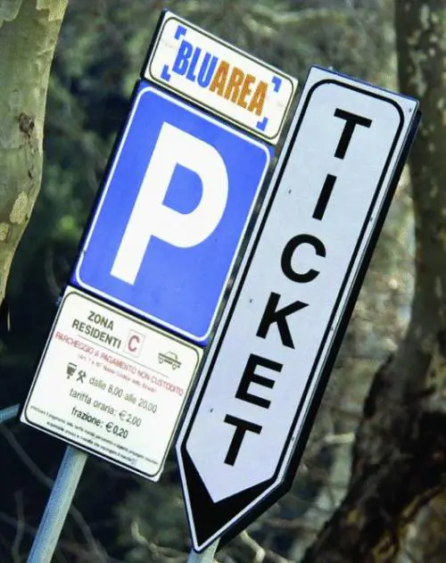 Lastensione dei delusi spaventa la sinistra