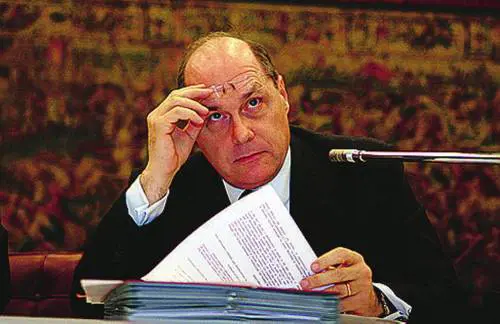 Frattura in Rai, il centrodestra sfiducia Cappon