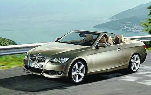 Serie 3 Cabriolet, elegante e sportiva Il meglio della tecnologia di Monaco