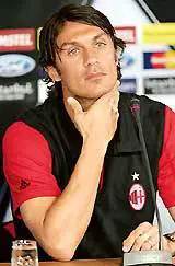 Maldini: "Non voglio il Pallone d’oro. Voglio alzare la coppa"
