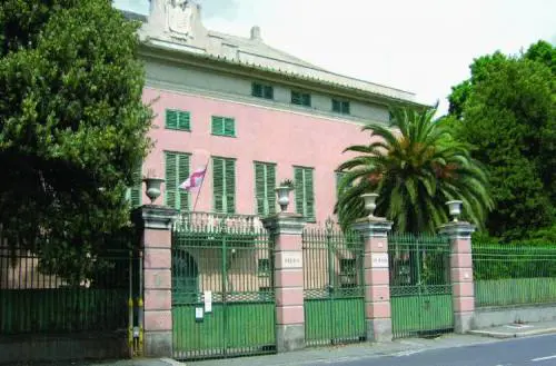 Villa De Mari restaurata con le frittelle