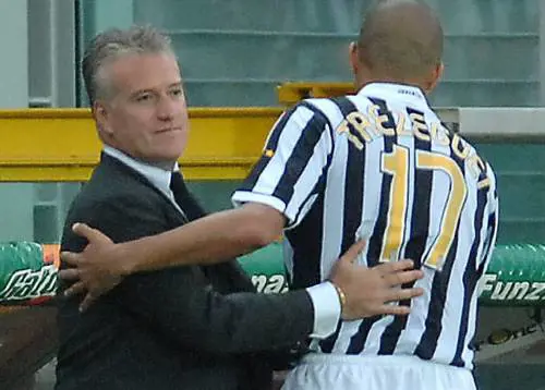 Deschamps: "Me ne vado". 
La Juve straccia il contratto