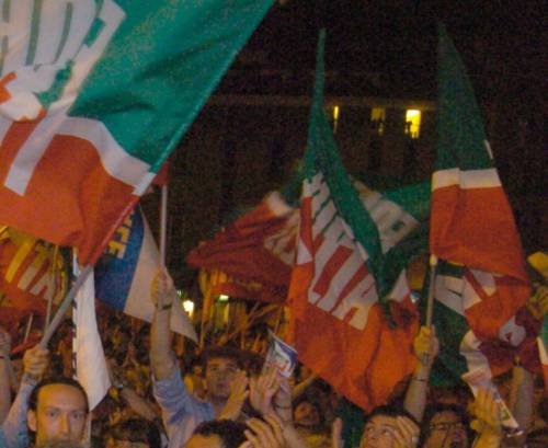 Forza Italia fa causa a Ingroia: raccolte più di 5mila firme