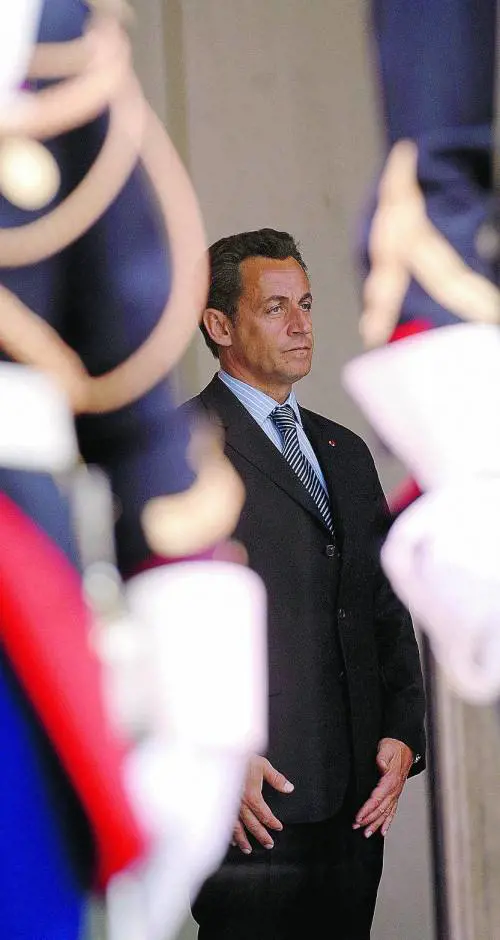 Sarkozy: "Nessuna austerità per i francesi"