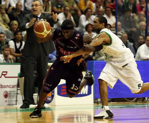 Roma e Bologna fanno il colpo e sbancano Siena e Milano