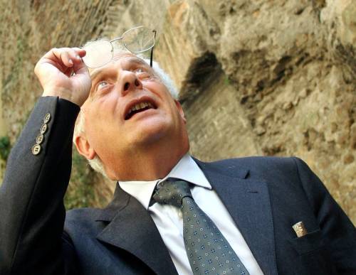 Visco non si arrende: Prodi ora rischia al Senato