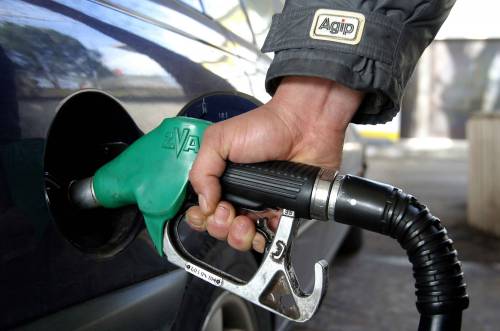 Benzinai, sciopero ridotto di un giorno: niente rifornimenti il 6 e 7 giugno