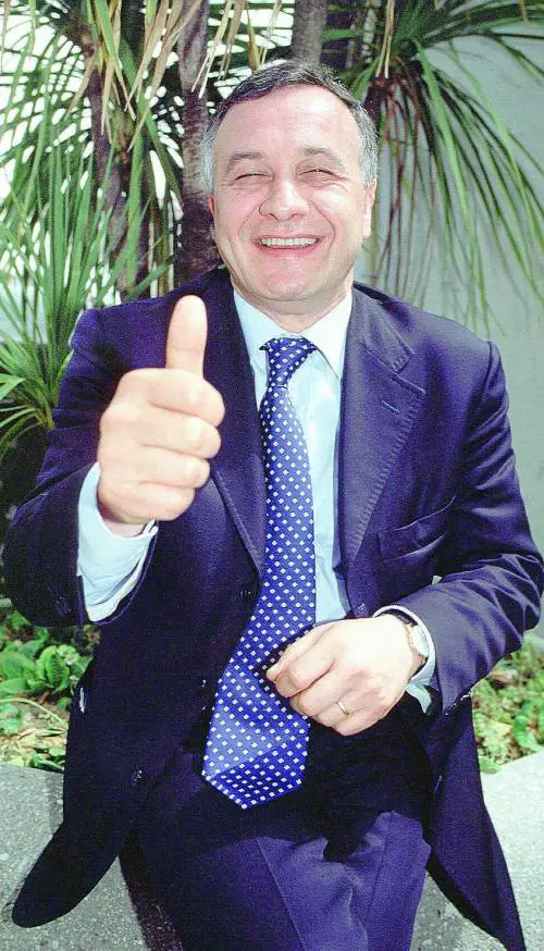 Sottosegretario ds perquisito: «Aiuta un sodalizio criminale»