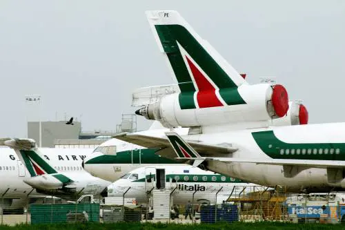 Il "nodo" Deloitte frena il cda Alitalia