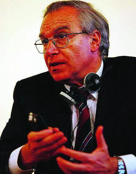 Ai sindacati sul piede di guerra lappoggio di Ds e  Rifondazione