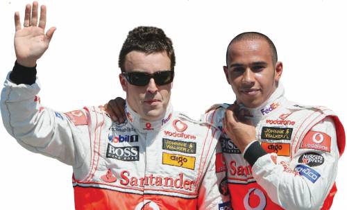 Alonso e Mc Laren separati in casa: "Favoriscono Hamilton: è inglese"