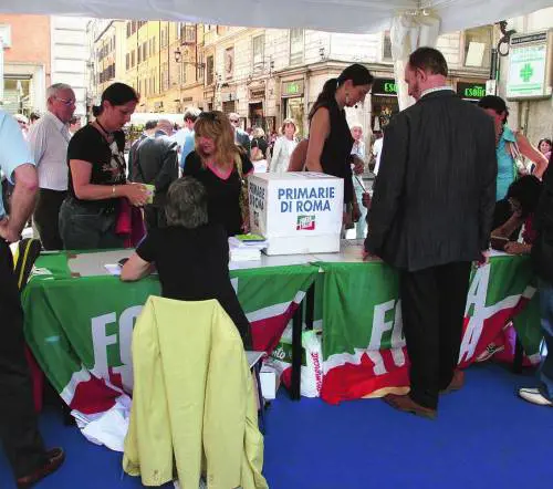 Forza Italia, primarie da record