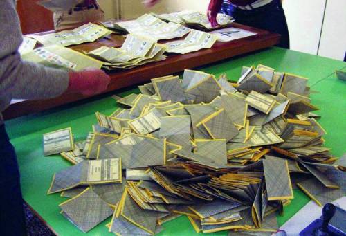 Onorevole indagato per aver difeso la legge