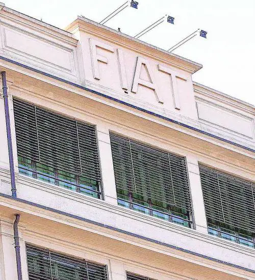 Fiat vende i suoi motori ai camion Daimler