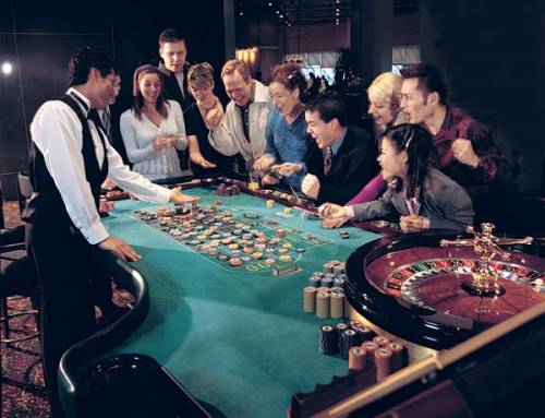 Giocatore incallito risarcito dal casinò: lo decide il giudice