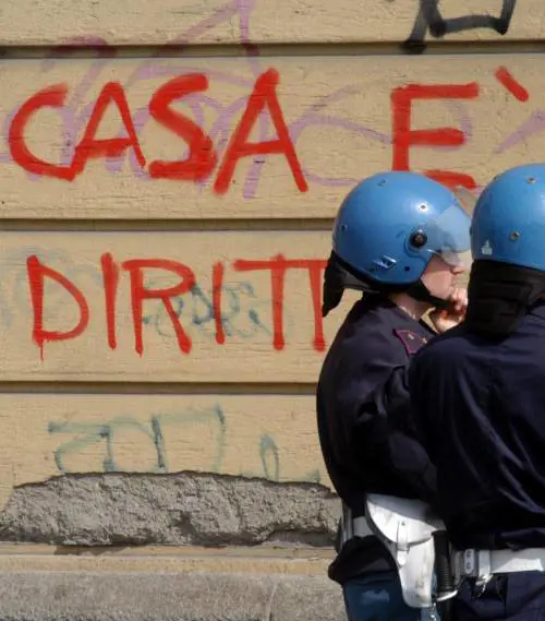 Sfratto choc agli orfani Lassessore legge il Giornale e interviene