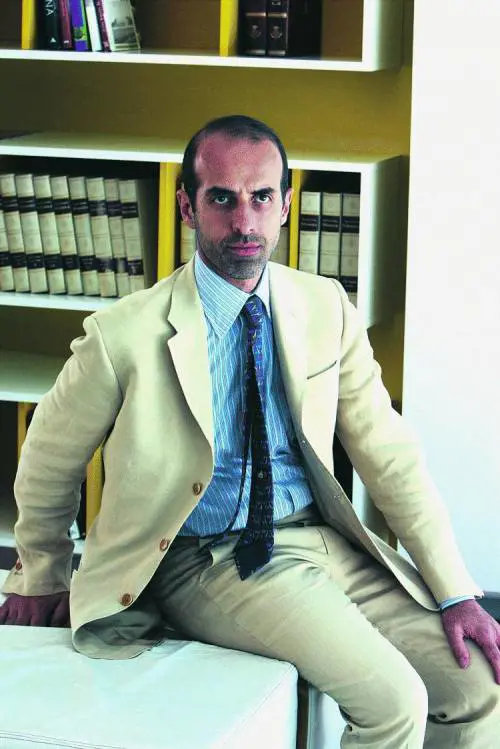 «Veltroni? Un oligarca di partiti al naufragio»