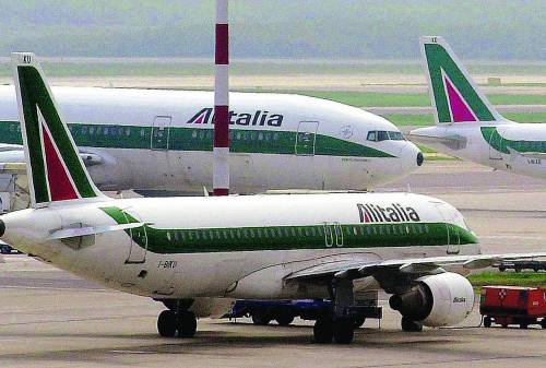 Nuove voci e scattano gli acquisti. Il titolo chiude poi la seduta con un progresso dell’1,4%, nonostante la secca smentita del vettore francese Alitalia, ancora bagarre sul ritorno di Air France
