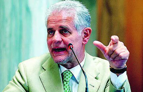 «Rischio di elezioni anticipate» Formigoni spinge sullo Statuto