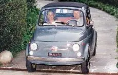 "Lettere da tutto il mondo per complimentarsi con papà"