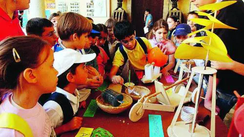 Mille proposte e una parola dordine: curiosità