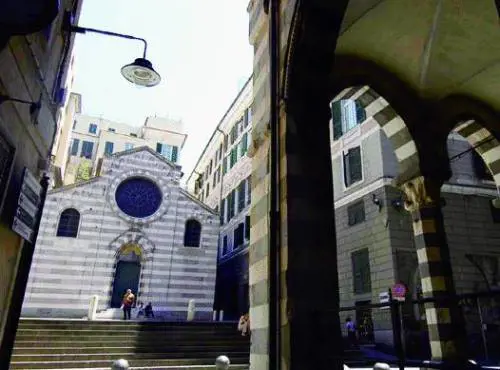 Fantasmi nel chiostro di San Matteo