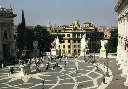 Edilizia popolare, si spacca il centrodestra