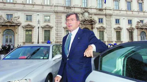 «Telecom, scorporo della rete entro lanno»