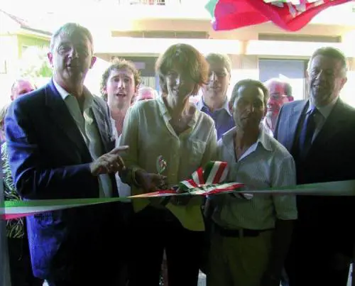 Lo scalo di Sestri Ponente abbandonato dalle maggiori compagnie. Sotto accusa l’Autorità portuale, azionista di maggioranza, e le istituzioni locali «Colombo», aeroporto record di voli perduti