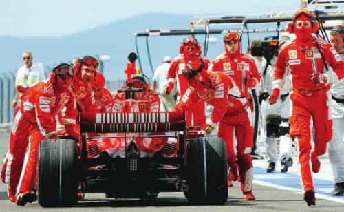 Follia McLaren, Alonso retrocesso dalla pole position