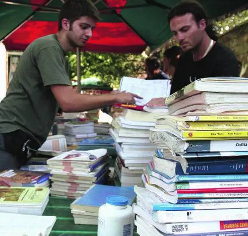 Caro-libri, sforato troppo spesso il tetto di spesa