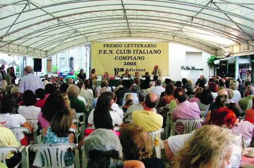 PEN Lantipremio milanese costretto allesilio a Parma