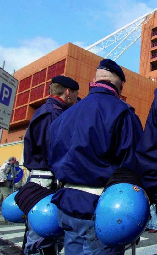Troppi infortuni, il Genoa va  alla Guardia per farsi «benedire»