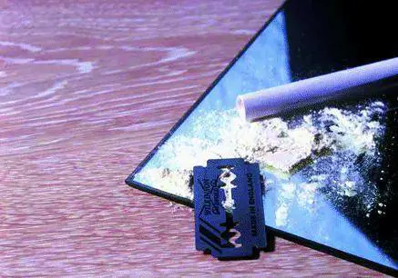 Drogato picchia la madre e finisce in coma