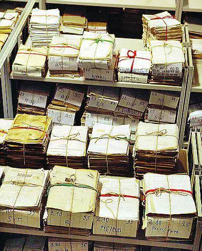 Anagrafe «bloccata» per chi non paga lIci