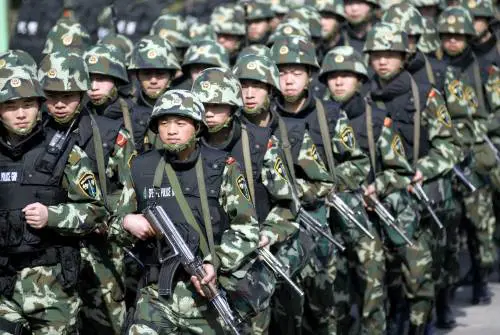 La Cina sta preparando un attacco informatico contro le portaerei Usa