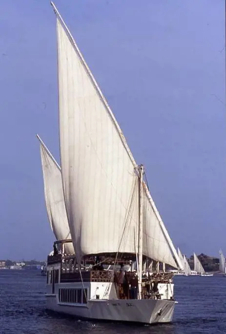 Crociere da sultani su velieri lungo il Nilo